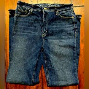 Old Navy High Rise Flare Jean